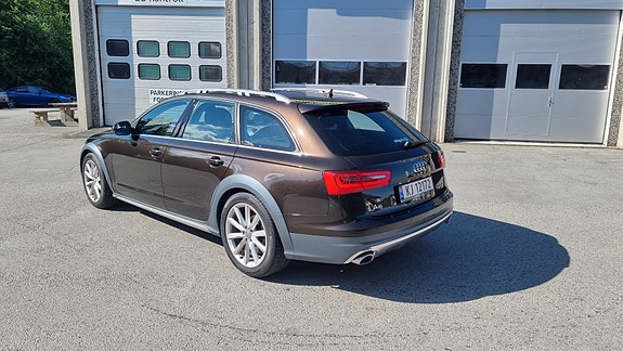 Audi A6 allroad 10 of 13