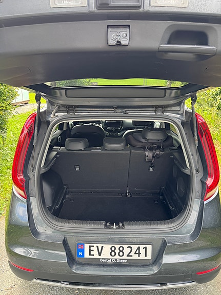 Kia e-Soul 7 of 21