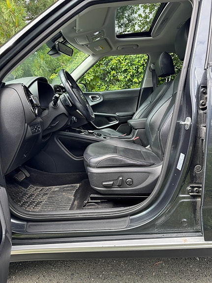 Kia e-Soul 11 of 21