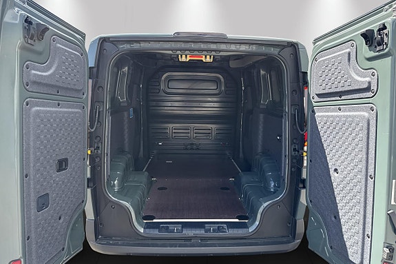 Kia PV5 5 of 30