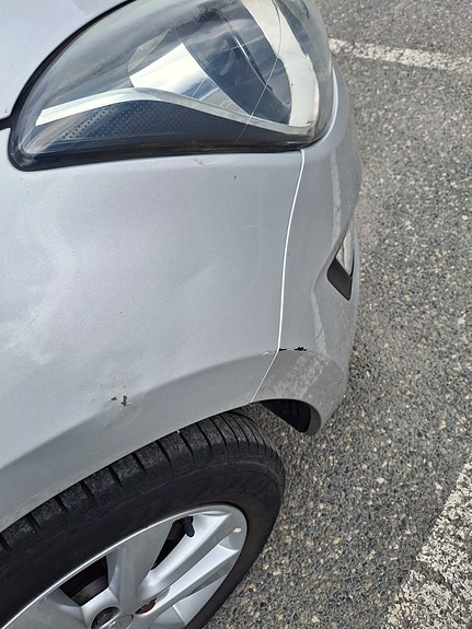 Hyundai i20 8 of 19