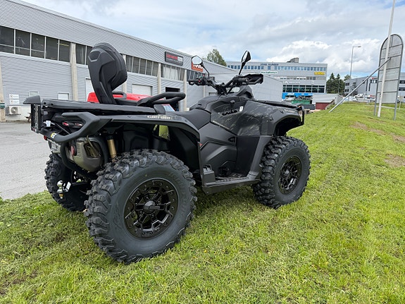 Can-Am Outlander MAX Backcountry 1000R 7 of 14