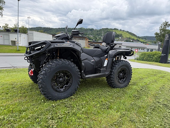 Can-Am Outlander MAX Backcountry 1000R 12 of 14