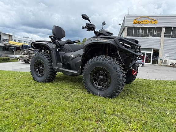 Can-Am Outlander MAX Backcountry 1000R 3 of 14