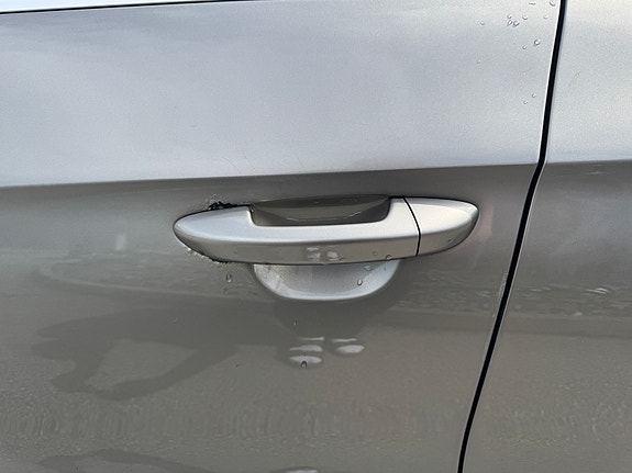 Volkswagen CC 13 of 30