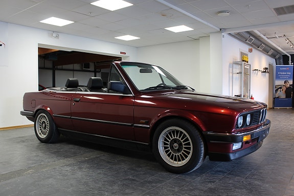 BMW 320 5 of 16