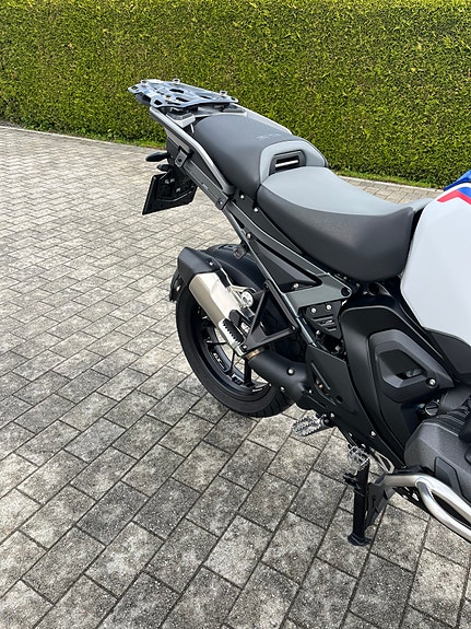 BMW R 1300 GS Adventure 8 of 20