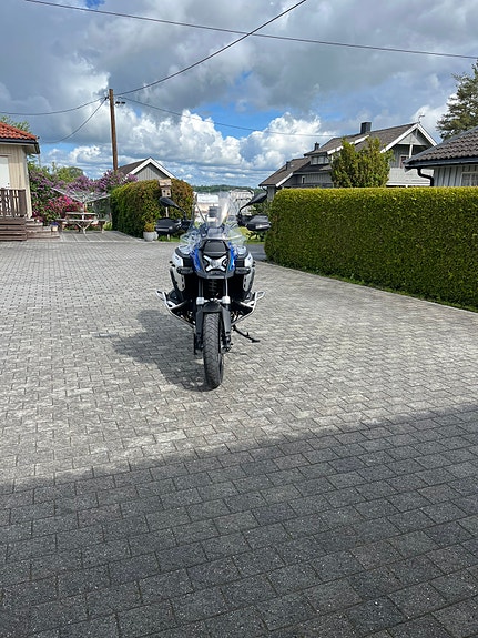 BMW R 1300 GS Adventure 2 of 20