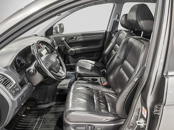 Honda CR-V 10 of 30
