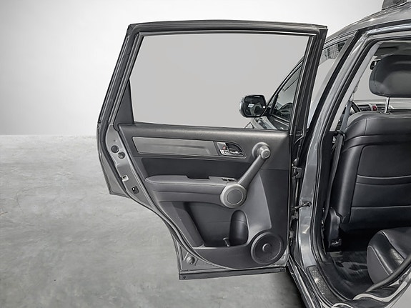 Honda CR-V 22 of 30