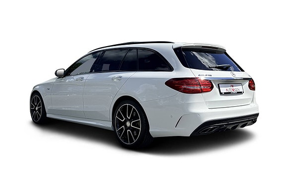Mercedes-Benz C-Klasse 3 of 5