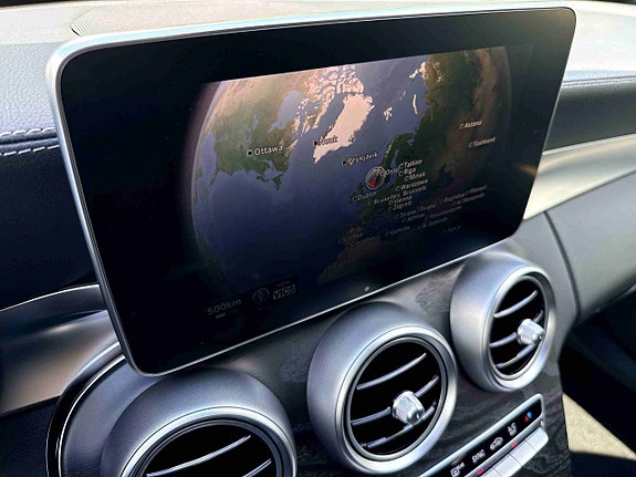 Mercedes-Benz C43 25 of 30