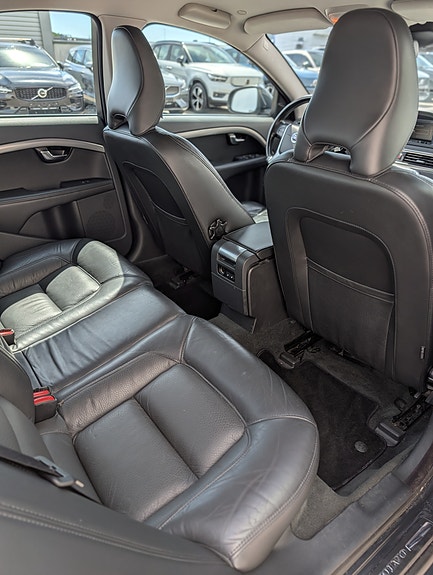 Volvo S80 16 of 22