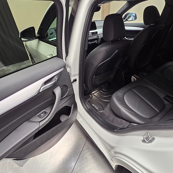 BMW X2 29 of 30