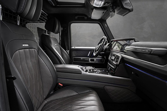 Mercedes-Benz G63 27 of 29