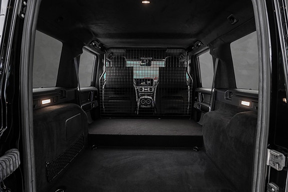 Mercedes-Benz G63 28 of 29