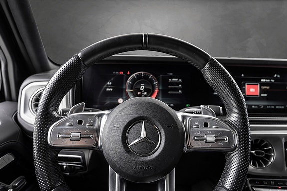 Mercedes-Benz G63 13 of 29