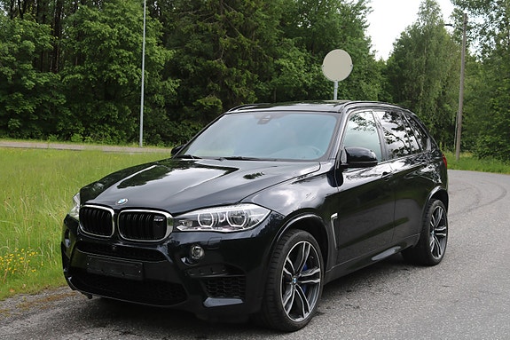 BMW X5 M 3 of 5
