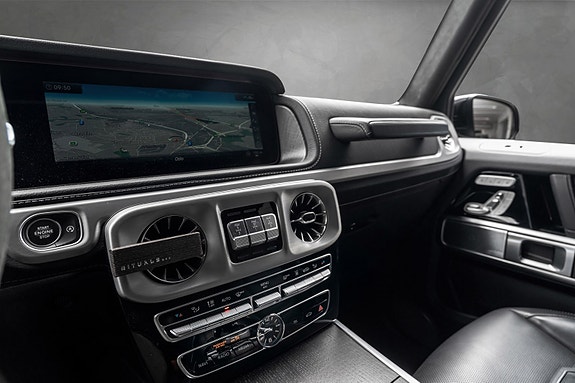Mercedes-Benz G63 14 of 28