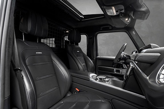 Mercedes-Benz G63 24 of 28