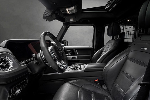 Mercedes-Benz G63 23 of 28