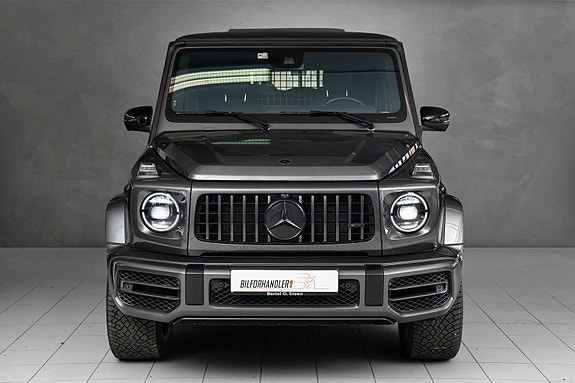 Mercedes-Benz G63 2 of 28