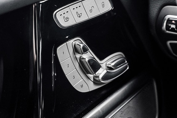 Mercedes-Benz G63 22 of 28