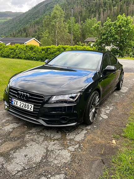 Audi A7 3 of 5