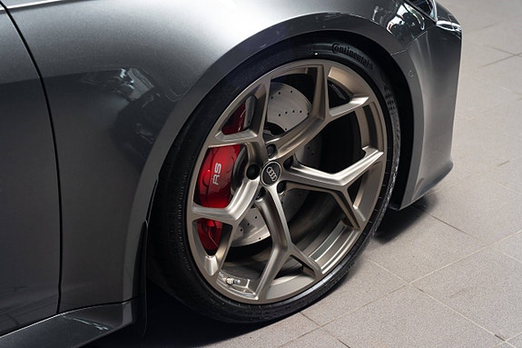 Audi RS6 25 of 30