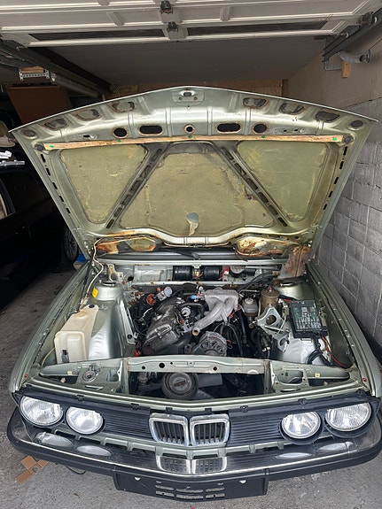BMW 518I 1983 photo 2