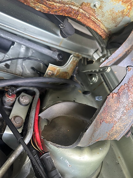 BMW 518I 1983 photo 4
