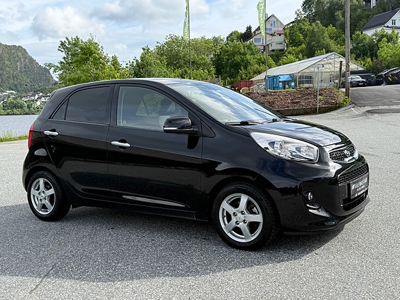 Kia Picanto 4 of 5