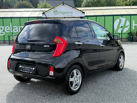 Kia Picanto 5 of 5