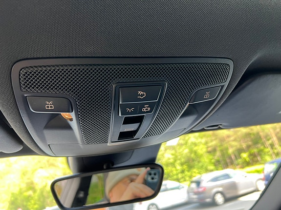 Mercedes-Benz GLA220 20 of 25