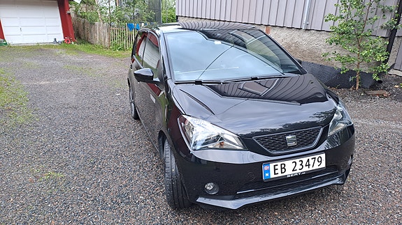 Seat Mii 2 of 5