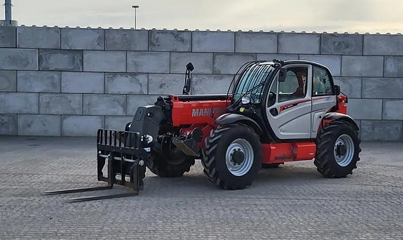 Manitou MT1335 - 13 M - 3.5 TONN 3 of 5