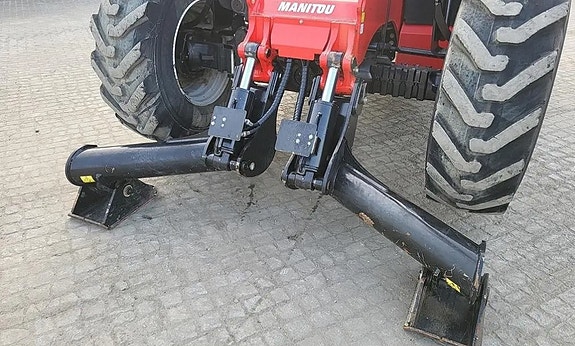 Manitou MT1335 - 13 M - 3.5 TONN 8 of 16