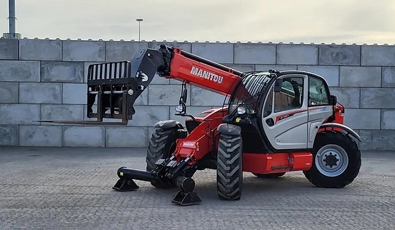 Manitou MT1335 - 13 M - 3.5 TONN 2 of 5