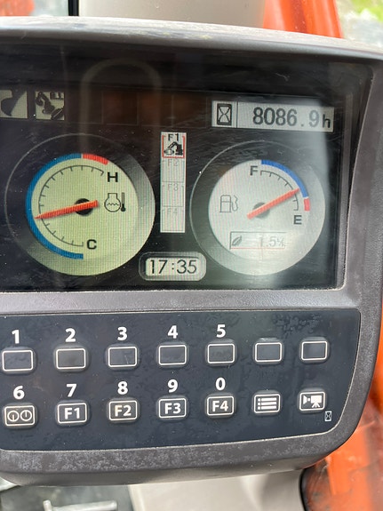 Hitachi 160Lc 13 of 20