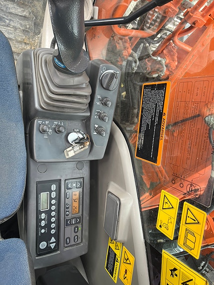 Hitachi 160Lc 12 of 20