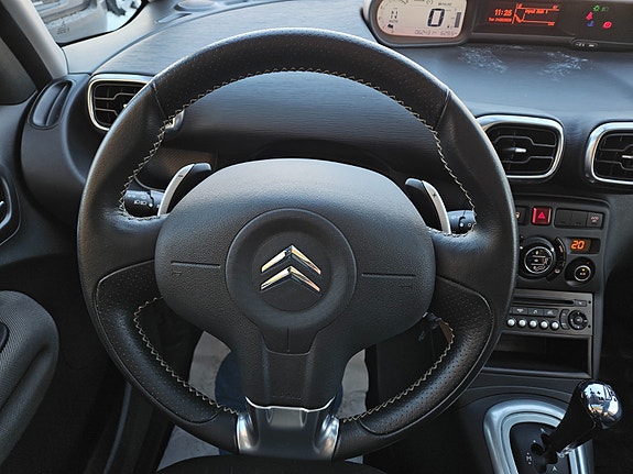 Citroen C3 Picasso 22 of 30