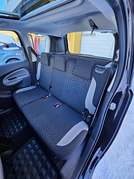 Citroen C3 Picasso 17 of 30