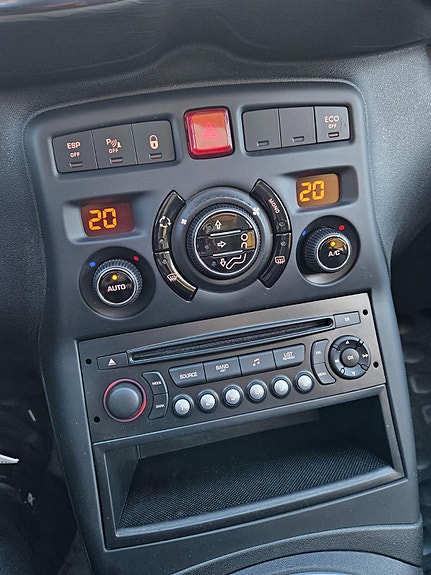 Citroen C3 Picasso 27 of 30