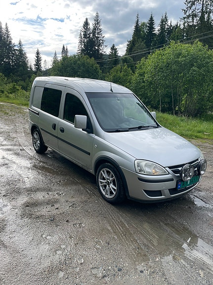 Opel Combo 2 of 5