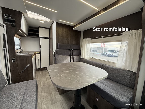 Benimar Tessoro 481 8 of 30
