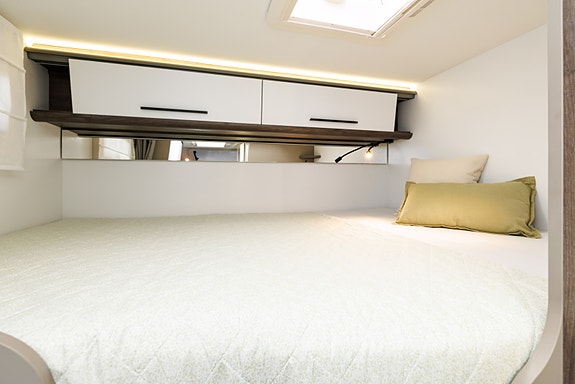 Benimar Yrteo 840 Premium interiør / Førerkort kl B / Lithiumbatteri 26 of 30