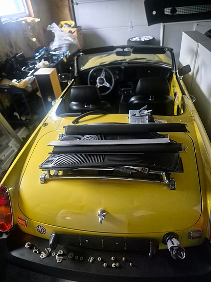 MG MGB 16 of 22