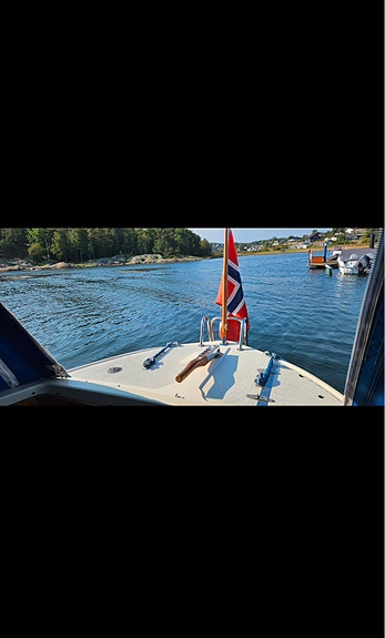 Sølv joh 23 fot med Volvo d1 4 of 5