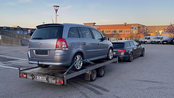 Opel Zafira 4 of 5