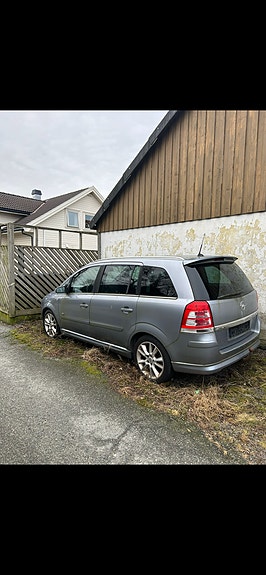 Opel Zafira 5 of 5